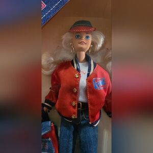 The Original ARIZONA Jean Company BARBIE Doll Mattel 15441 Blonde Blue 1995 NRFB